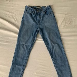Levi’s 721 high rise skinny